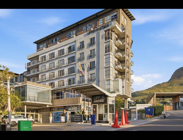 2 BEDROOM APARTMENT BLOCK TO LET IN SALT RIVER